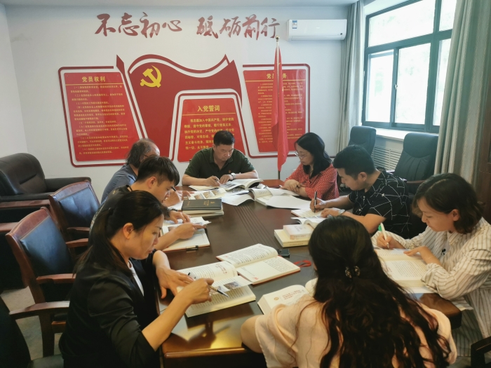 行政党支部学习女同av
民族团结进步条例