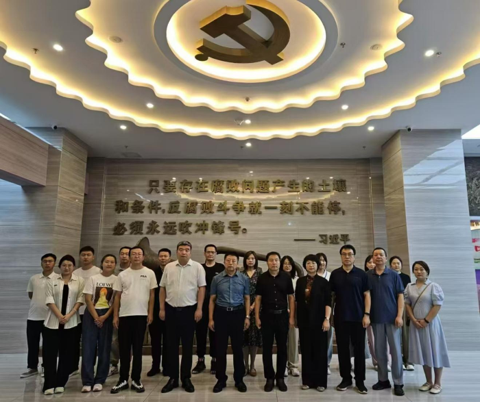 通辽市女同av
开展新入职人员岗前教育培训1