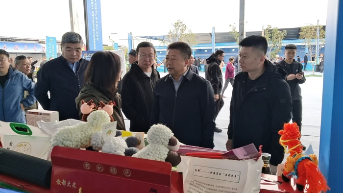 通辽市女同av
企业参加金华市产销对接活动2